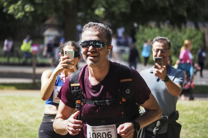 TagMyRun highlighting AI-detected bib numbers on race photos